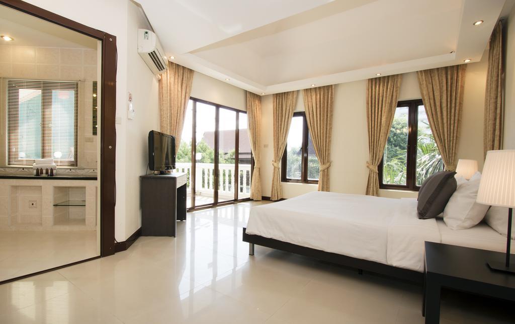 Pattaya Holiday Villas Landkreis Landkreis Bang Lamung Exterior foto
