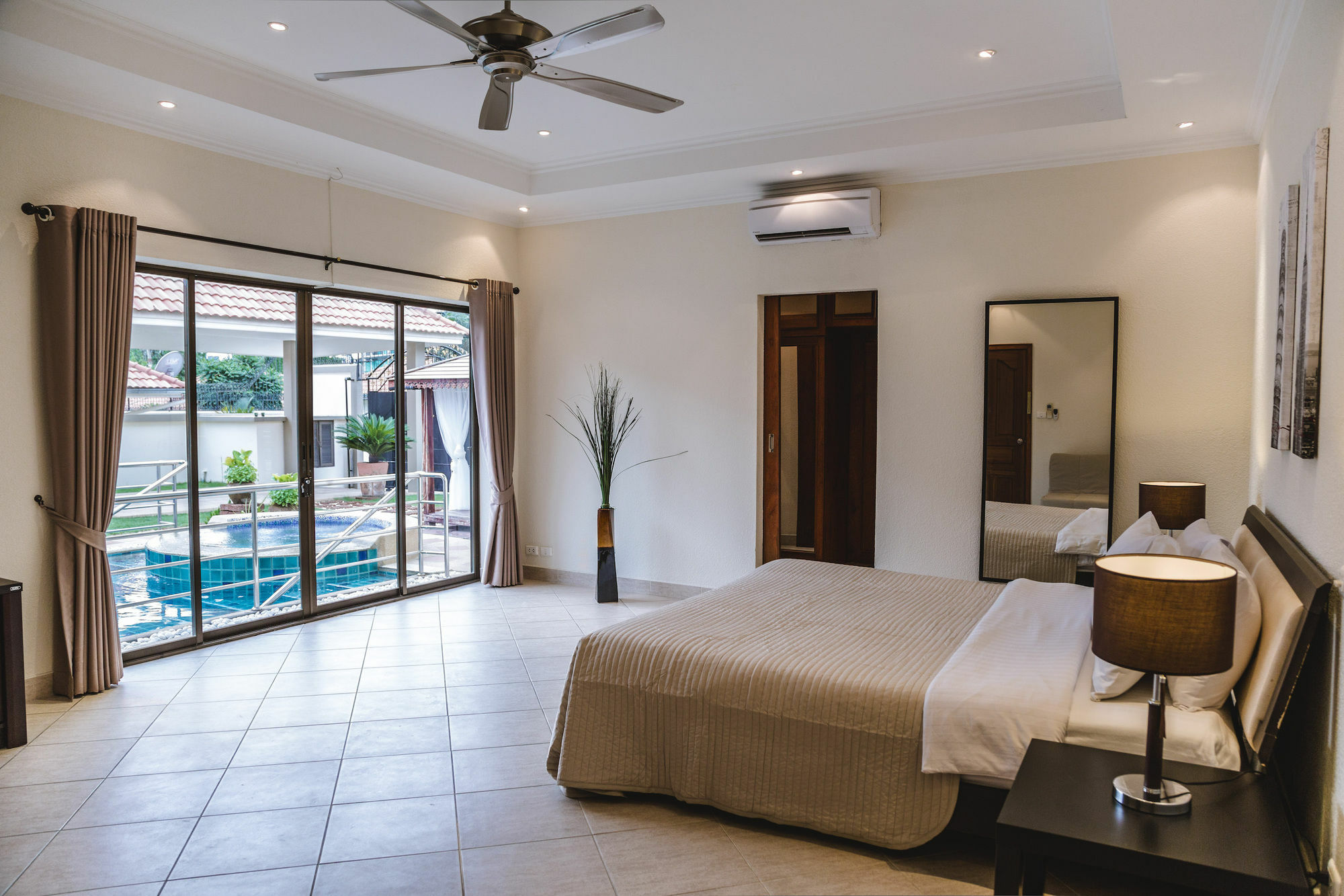 Pattaya Holiday Villas Landkreis Landkreis Bang Lamung Exterior foto